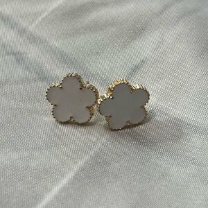 Gold Clover Stud Earrings White Enamel Lucky Floral Charm Beaded Edge Plated